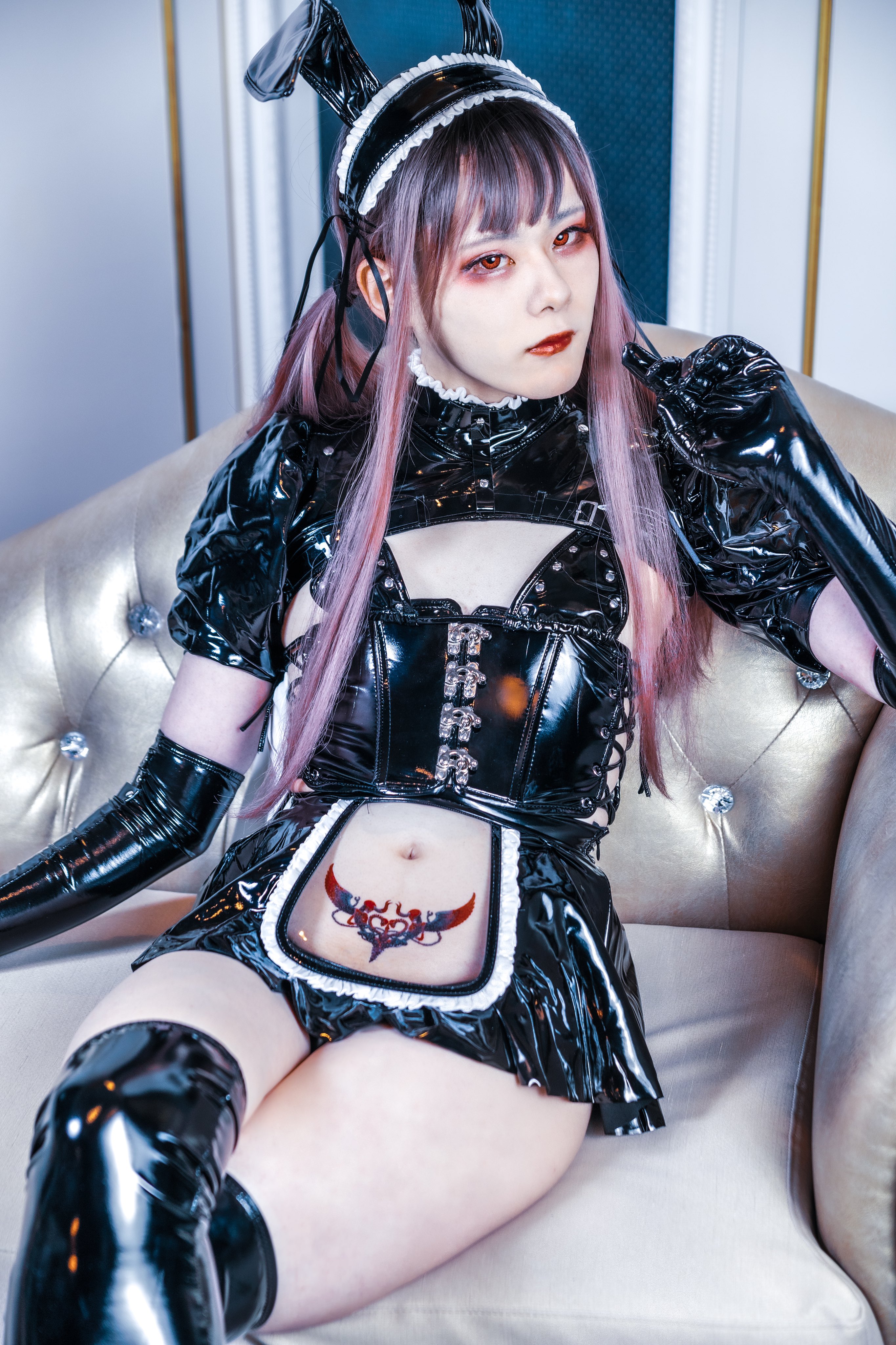 【T-ポイント5倍】 歪萌舎 エナメルフリルバニーガール 地雷系バニー しっけ 女性m Cosplay Costume