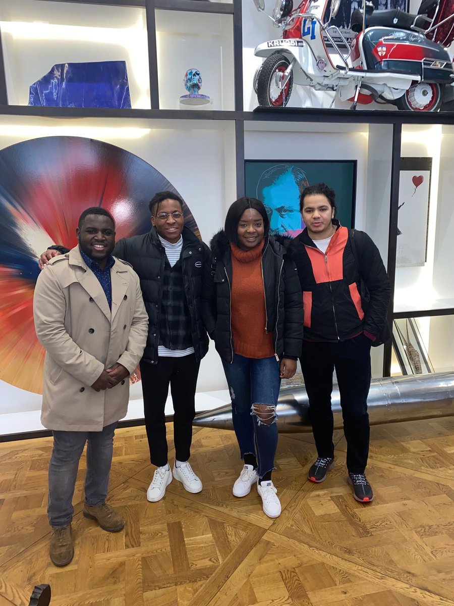 Today is the last day to apply for our paid, 8-week autumn #PR &amp; Communications Training programme!

If you are a graduate from a Black, Asian minority ethnic background that is passionate about current affairs &amp; starting a career in PR then this hybrid programme is for you.