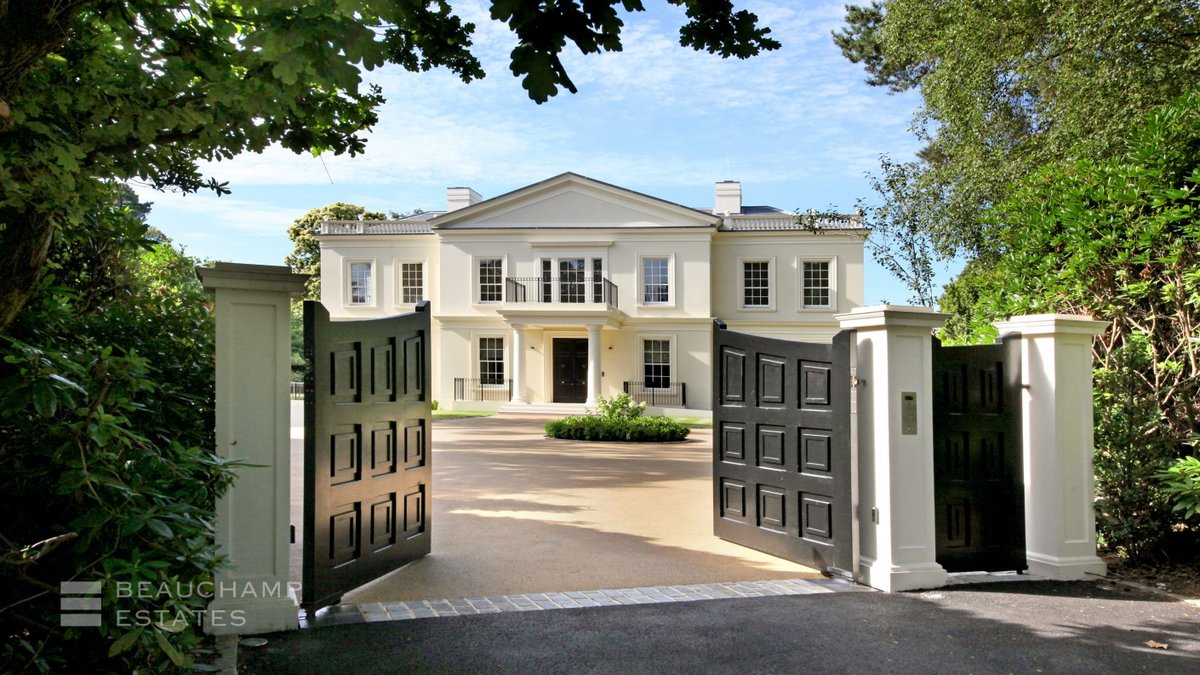 Camp End Manor, St. George's Hill, KT13 | £14,500,000

Situated within one of England’s most sought after private estates, Camp End Manor is a stunning new residence, presented in an idyllic and unique setting.

bit.ly/CampEndManorBE

#BeauchampEstates #LuxuryRealEstate #Surrey