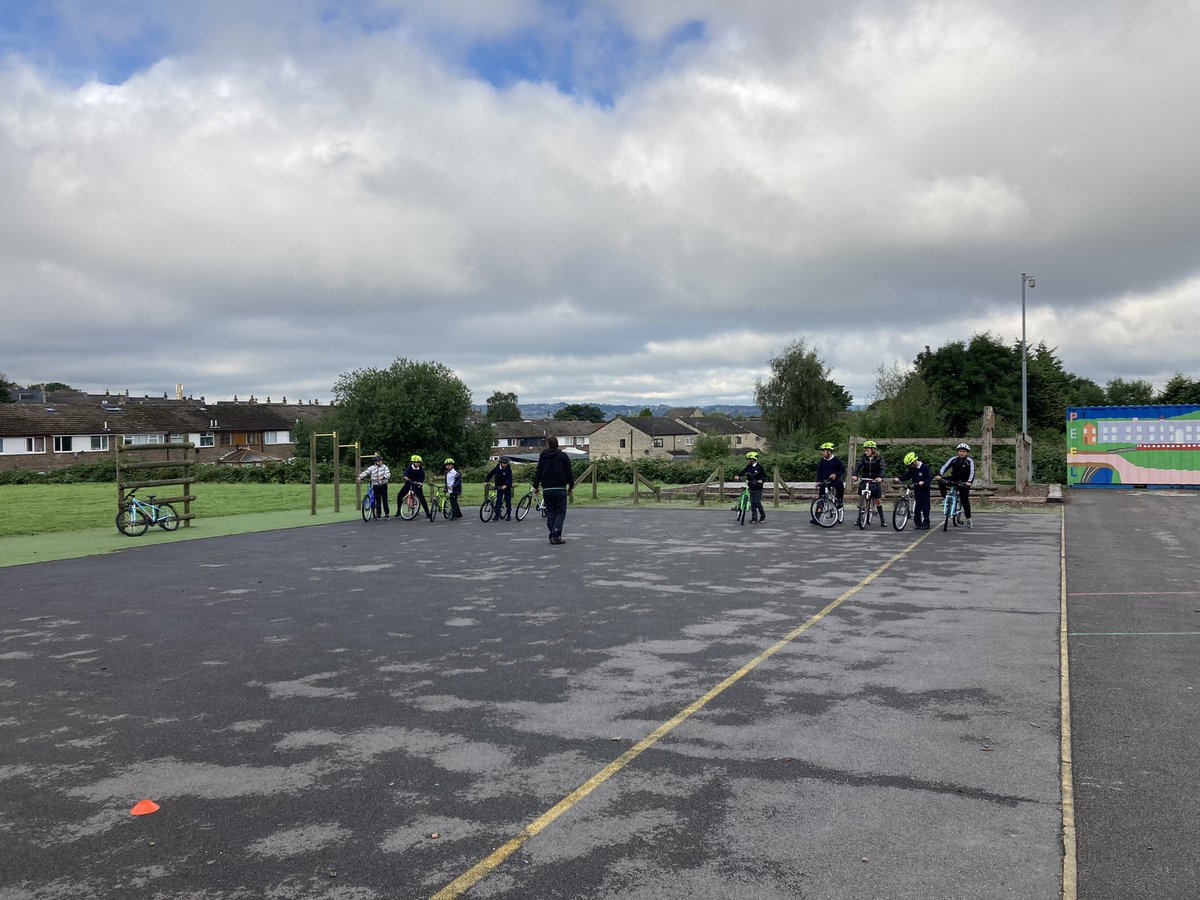 Peel Park Primary School tweet media