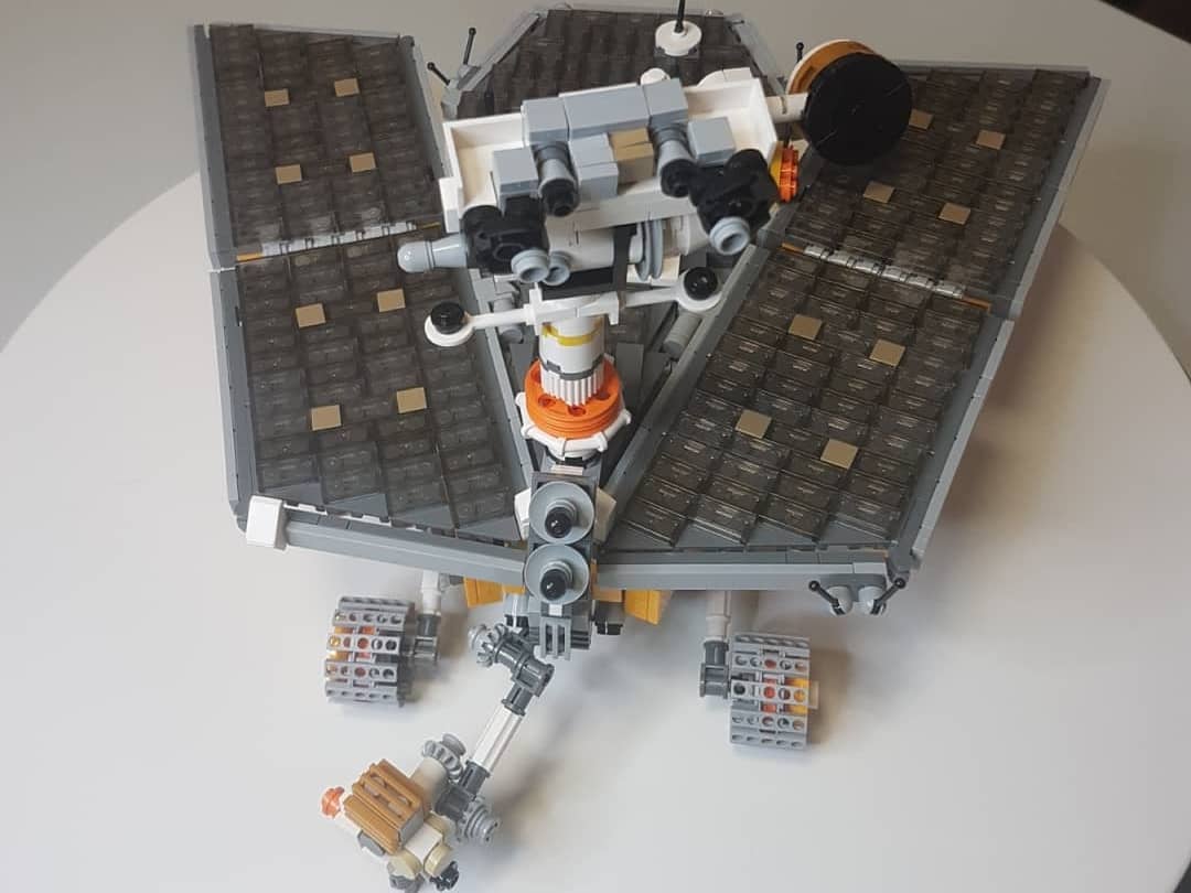 MocDesign2022's tweet image. these are my first three MOCs that I built in real life

rebrickable.com/users/B.Voss%2…

#LEGO #LEGOMasters #legoqueereye #bricklink #NASA #Legolas #LEGOMastersFOX #legoideas #legonasa #alof #Space #helddersteine #legophoto