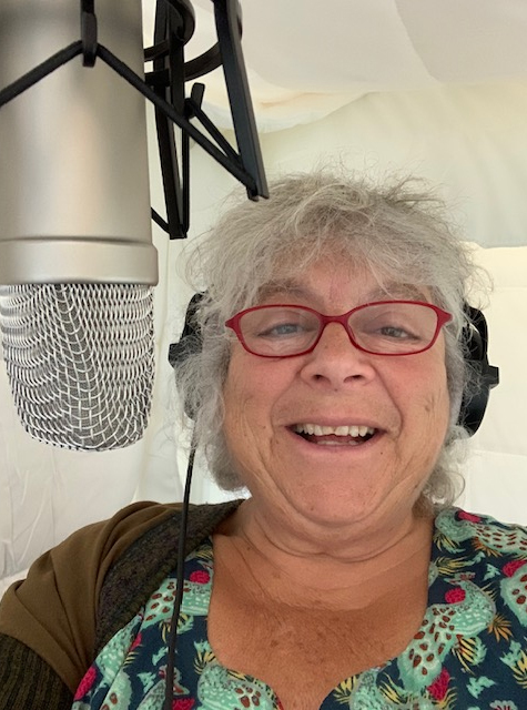 thebigfixup's tweet image. Meet the cracking voice actors in #fixupthecity
#MiriamMargolyes is BERYL: Wallace's artificial intelligence designed to manage all the #fixupthecity job orders. Think Siri, with knobs on!
👍 Likes: politeness, Radio 3
👎 Hates: programming bugs and badly-brewed tea