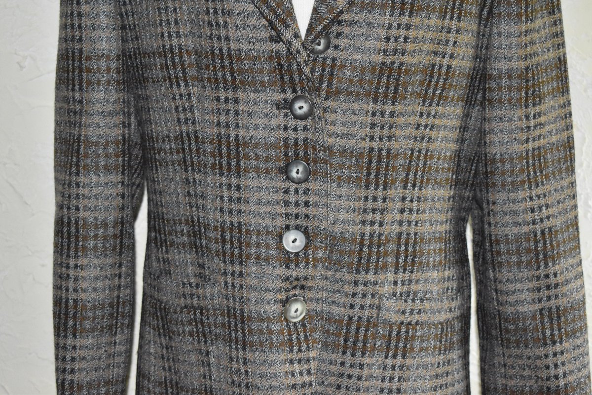 Wisdom_Lane's tweet image. Vintage Evan Picone Brown Plaid Button Front Ladies Jacket Or Coat Boyfriend Look Size 14 100% Wool tuppu.net/1ed0d8fc #WisdomLane #ButtonFront