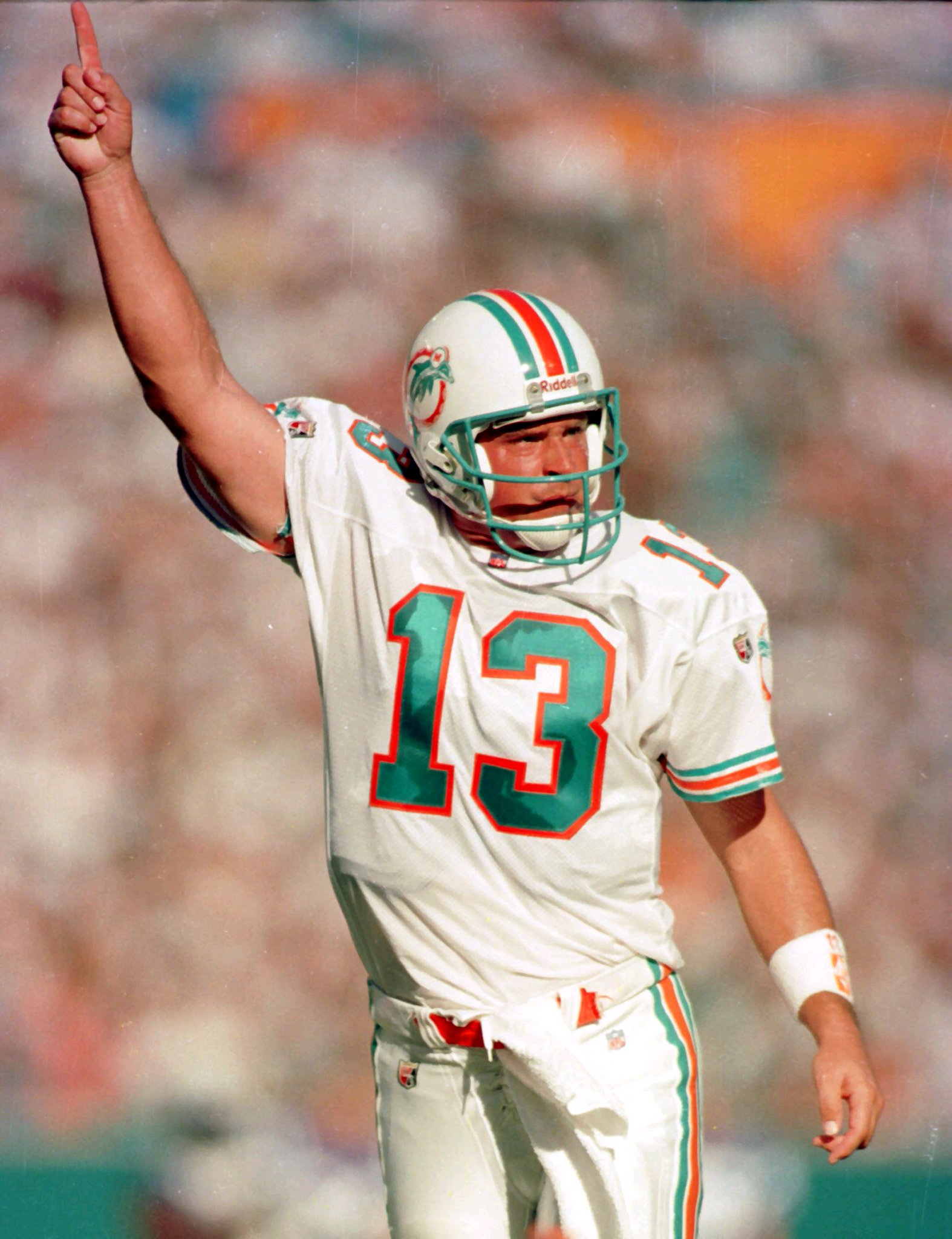 Happy Birthday Dan Marino!!!!   We hope you have the best day ever! 