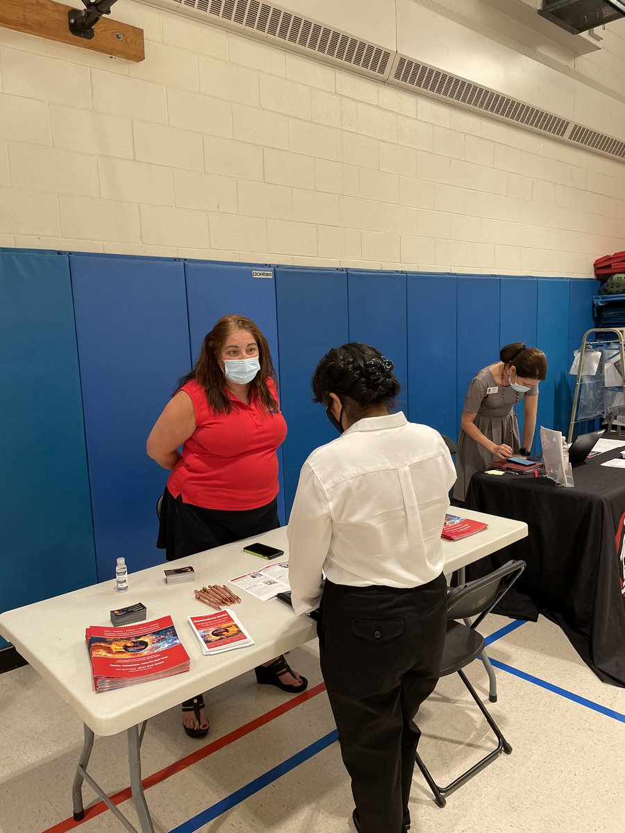 AddisonVillage's tweet image. Get your resume ready for the Addison Job Expo Sept. 18 from 9am-12:30 at Lincoln School, 720 N. Lincoln Ave. More than 25 ready to hire businesses. The Addison Job Expo is a project of Mayor Rich Veenstra’s Workforce Development Committee. #addisonjobs #addisonadvantage