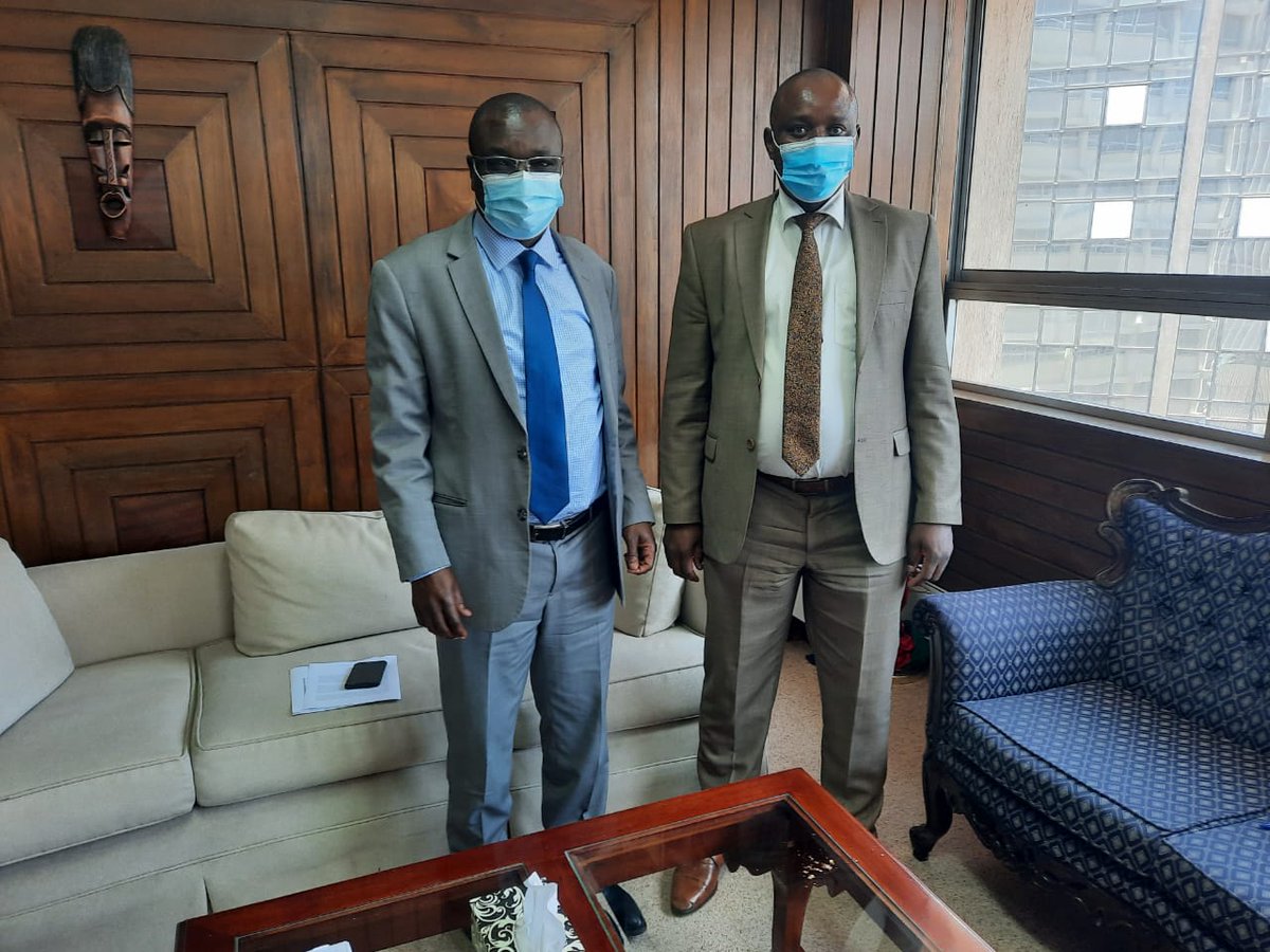 Macdonald Obudho, Director General at Kenya National Bureau of Statistics paid a visit on the Ag. CEO, TRI earlier today. There were fruitful discussions on strengthening support and collaboration in statistical reporting and research in tourism and related fields.