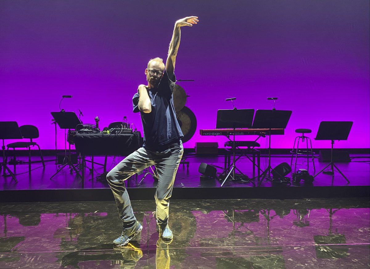 Jennifer Walshe (@jenniferwalshe) on Twitter photo WE ARE BACK! IN AN ACTUAL VENUE! PUTTING AN ACTUAL SHOW TOGETHER! WITH ACTUAL PEOPLE! GOLD FLOOR! MIAMI LIGHTING SETTINGS! The show is PERSONHOOD starring the amazing <a href="/a_borregaard/">Andreas Borregaard</a> and <a href="/oslosinfonietta/">Oslo Sinfonietta</a> tomorrow night at the Norwegian Opera House in Oslo! ultima.no/en/events/42cb… WE ARE BACK! IN AN ACTUAL VENUE! PUTTING AN ACTUAL SHOW TOGETHER! WITH ACTUAL PEOPLE! GOLD FLOOR! MIAMI LIGHTING SETTINGS! The show is PERSONHOOD starring the amazing <a href="/a_borregaard/">Andreas Borregaard</a> and <a href="/oslosinfonietta/">Oslo Sinfonietta</a> tomorrow night at the Norwegian Opera House in Oslo! ultima.no/en/events/42cb…
