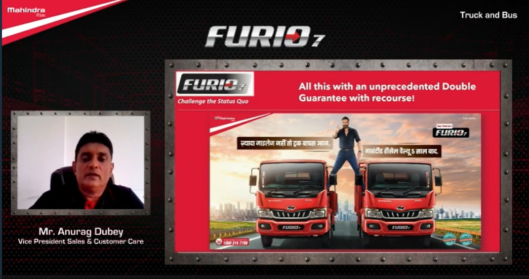 MahindraTrukBus's tweet photo. .@AnuragDubey303 explains, #FURIO7 offering comfort to drivers with comfortable cabins, widespread fog lamps helping to drive faster at night, highly efficient fuel engines and perfectly designed body made for safety purposes. #MahindraFURIO7 #DoubleGuarantee https://t.co/K7DU3pE0aq