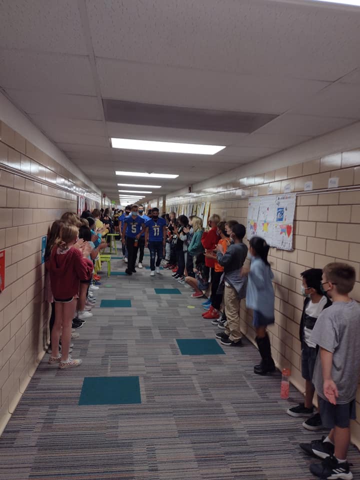 Wooohooo!! Go <a href="/AllWheatRidge/">WheatRidgeHighSchool</a> Farmers!! Thank you for visiting us 🤩#Bettertogether