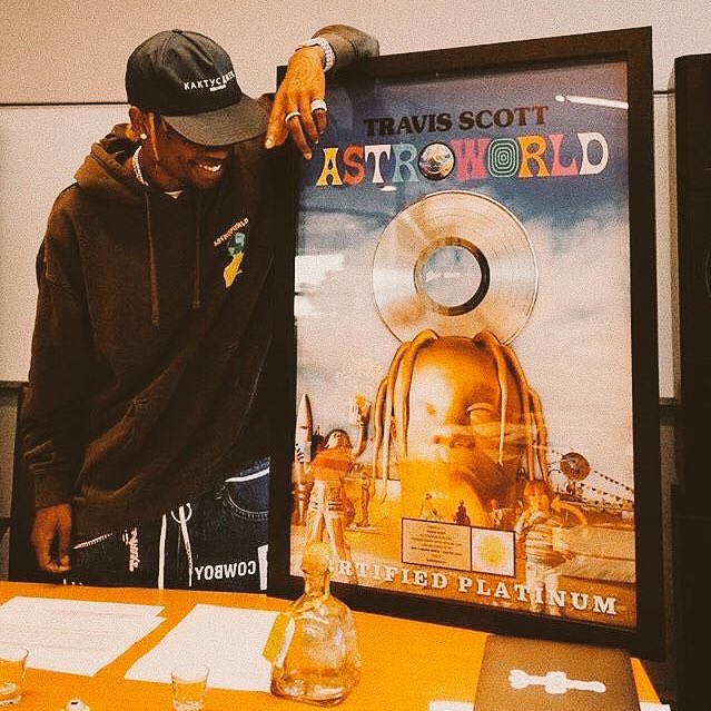 LaflameScott's tweet photo. Travis Scott’s ‘ASTROWORLD’ is now certified 4x PLATINUM 💿💿💿💿 https://t.co/ThQYPxsQYI