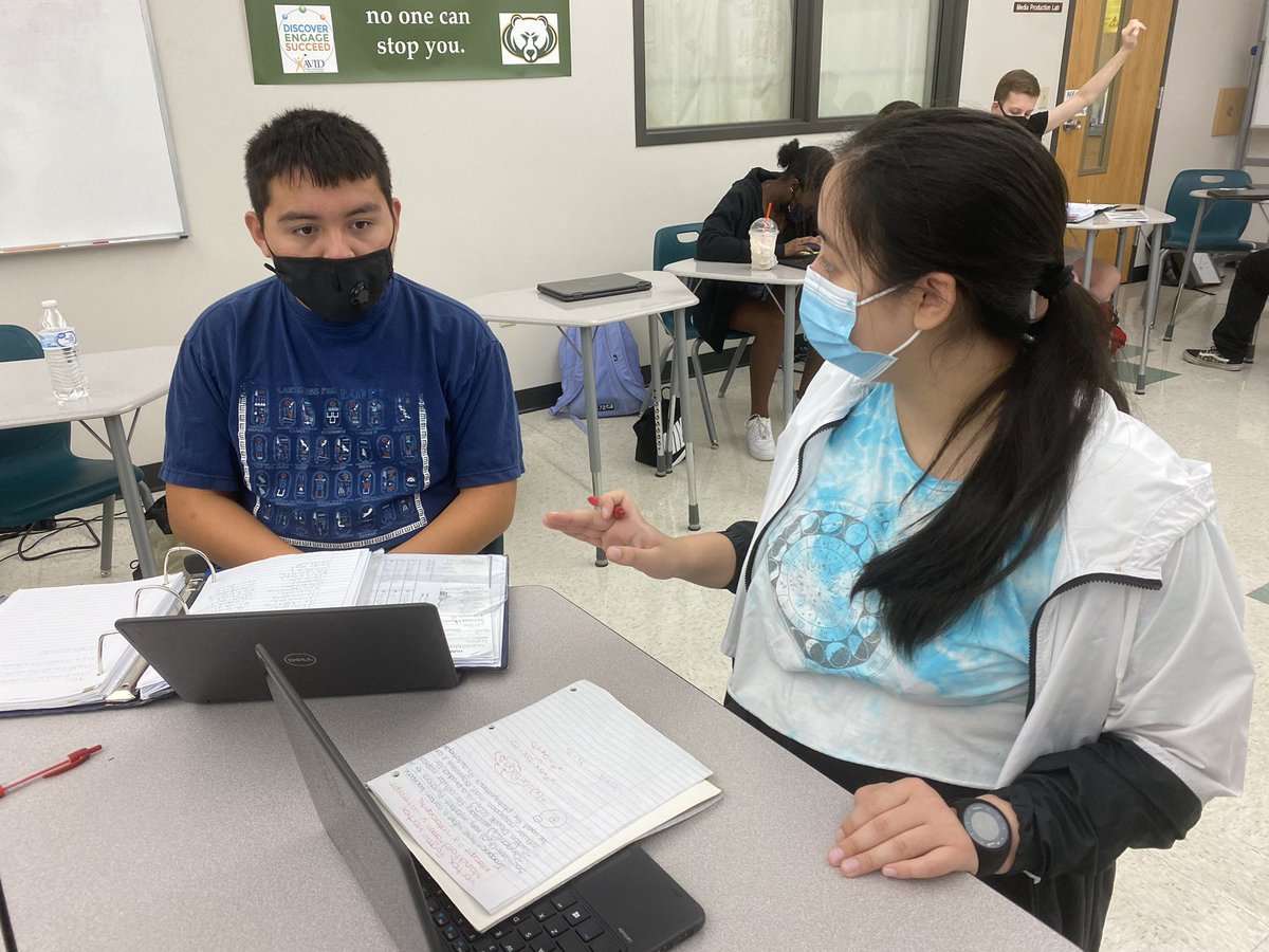 rockbridgeavid's tweet image. In AVID today, sophomores worked to prepare for the next Math test.  #StudyGroups #CollegeBound #CollegeReady