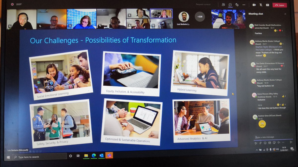 Jimmy_Edwards's tweet photo. Absolutely fantastic to be back with the #MIEExpert community #microsofteduk it's going to be another great year of opportunities @HelesSchool for staff and students! #teamheles #TeamMIEESouth #MIEfellow https://t.co/H6n5IsSKH6