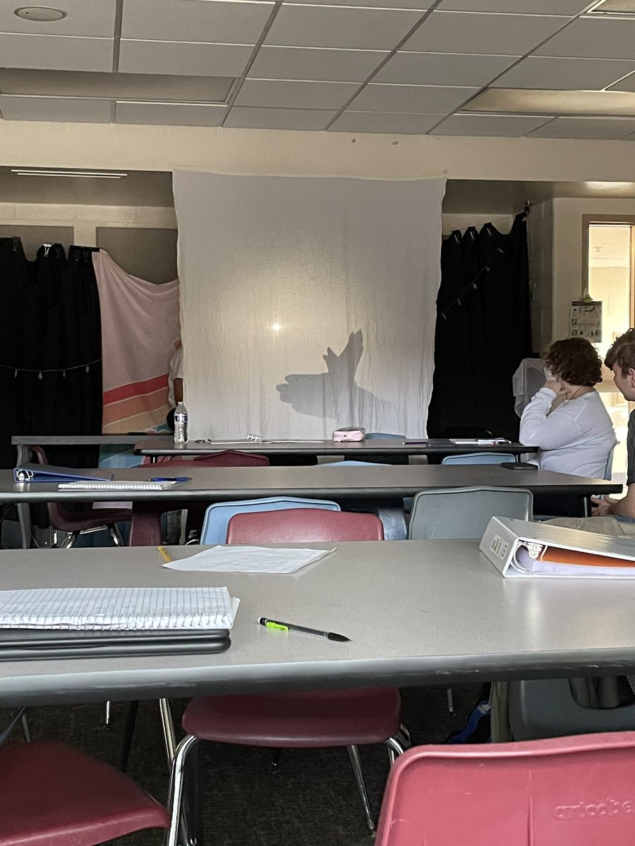MsEovaldi's tweet photo. Started our puppetry unit today in IB Theatre. I know beyond a SHADOW of a doubt that these kids rule. #iblearner #ib @IA_Macomb https://t.co/onCl1CRJpz