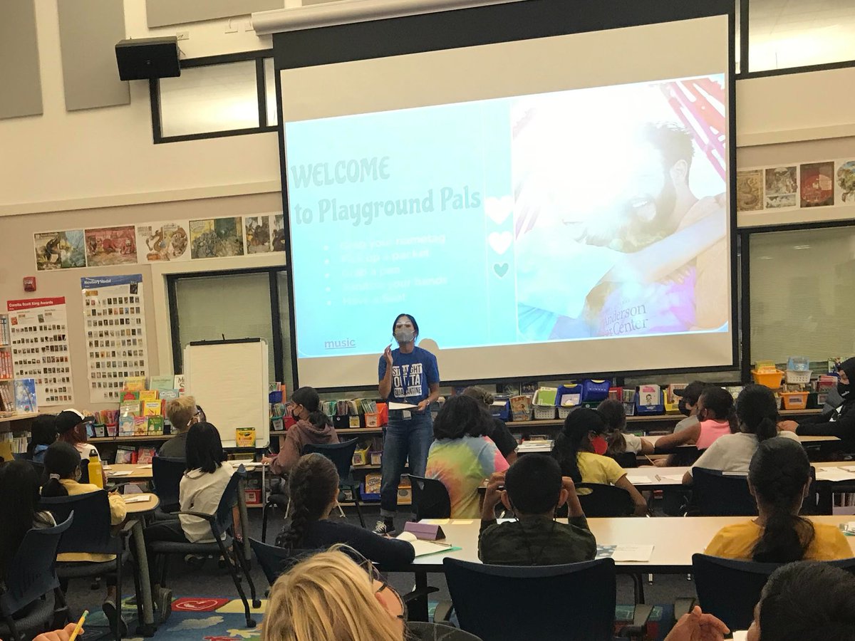 SRVTCTigers's tweet photo. Mrs. Dessus, our school counselor, trained over 30 of our Tiger leaders to be Playground Pals. https://t.co/eL2FsTgCJi