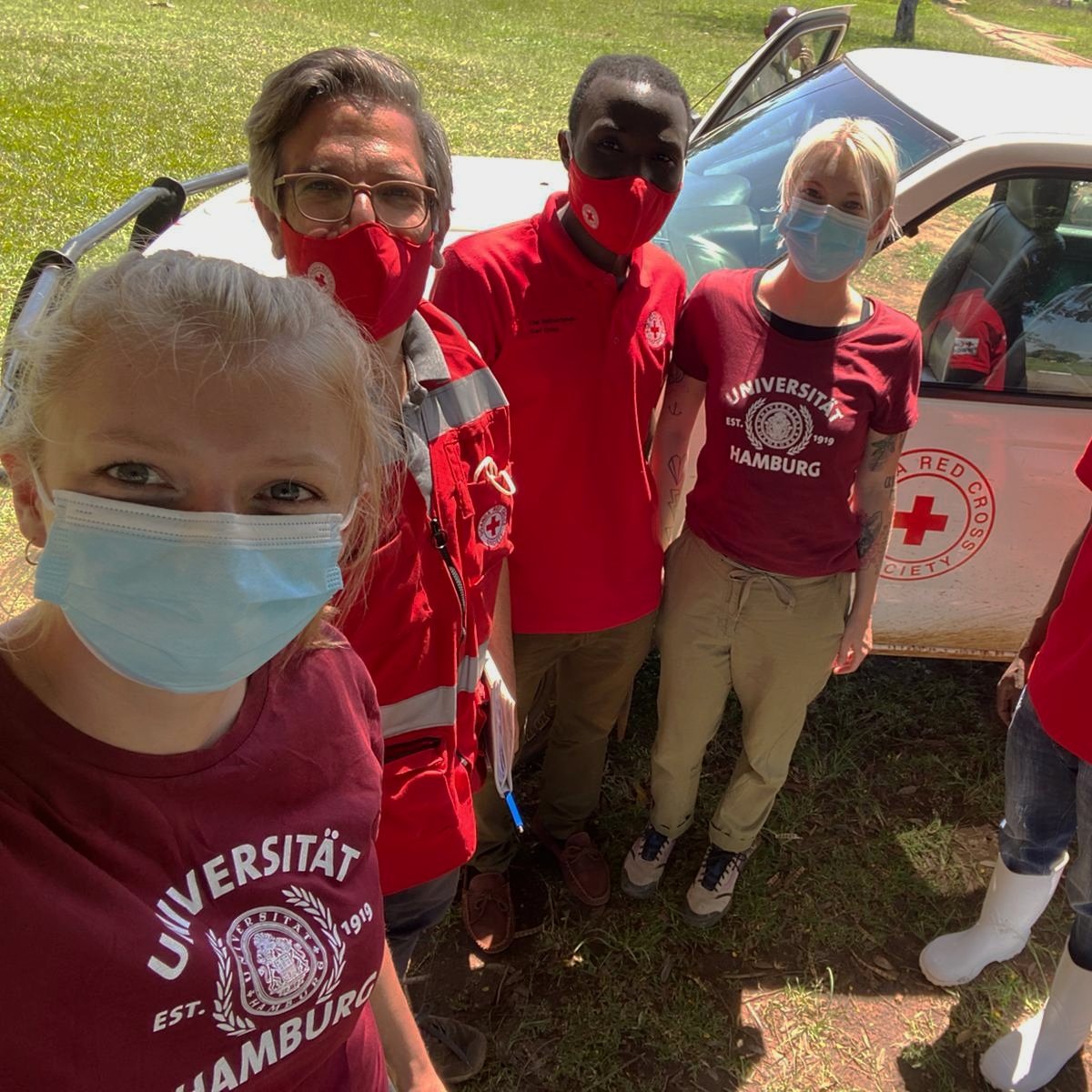 #fieldwork update from #Uganda: visiting local communities in Kapelebyong district with #URCS to discuss #earlyaction and #FbF forecast-based financing for #disasters
<a href="/unihh/">Universität Hamburg</a> @IrisSeidemann <a href="/Org_Studies/">Daniel Geiger</a> <a href="/UgandaRedCross/">Uganda Red Cross Society</a> <a href="/EmmanuelNtale/">Ntale Emmanuel</a>