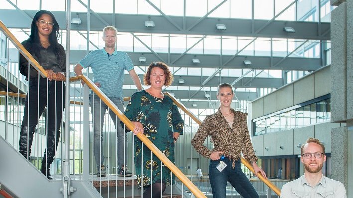 Ben jij een positief ingestelde deskundige #infectiepreventie die met veel energie en passie infectiepreventiebeleid wil vormgeven en wil uitdragen? Kom dan werken in ons jonge en ambitieuze team! Lees meer en solliciteer via bit.ly/39bg3F6. #werkenbijgelre #vacature