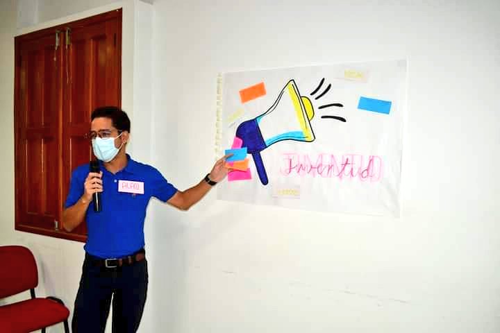 UniCaribe_'s tweet photo. La escuela de liderazgo del Magdalena LIDERMAG, de la IES @infotephvg, desarrolló el taller “los jóvenes como sujetos de derechos”.🤜🏼🤛🏼
https://t.co/uRLAbnaHKh
.
#Lidermag
#InfotepCiénaga
#EducaciónSuperiorDeCalidadAlServicioDeLaGente https://t.co/YS4TEHPV0y