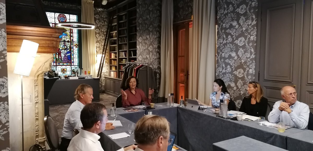 Logistic Low Carbon tweet media