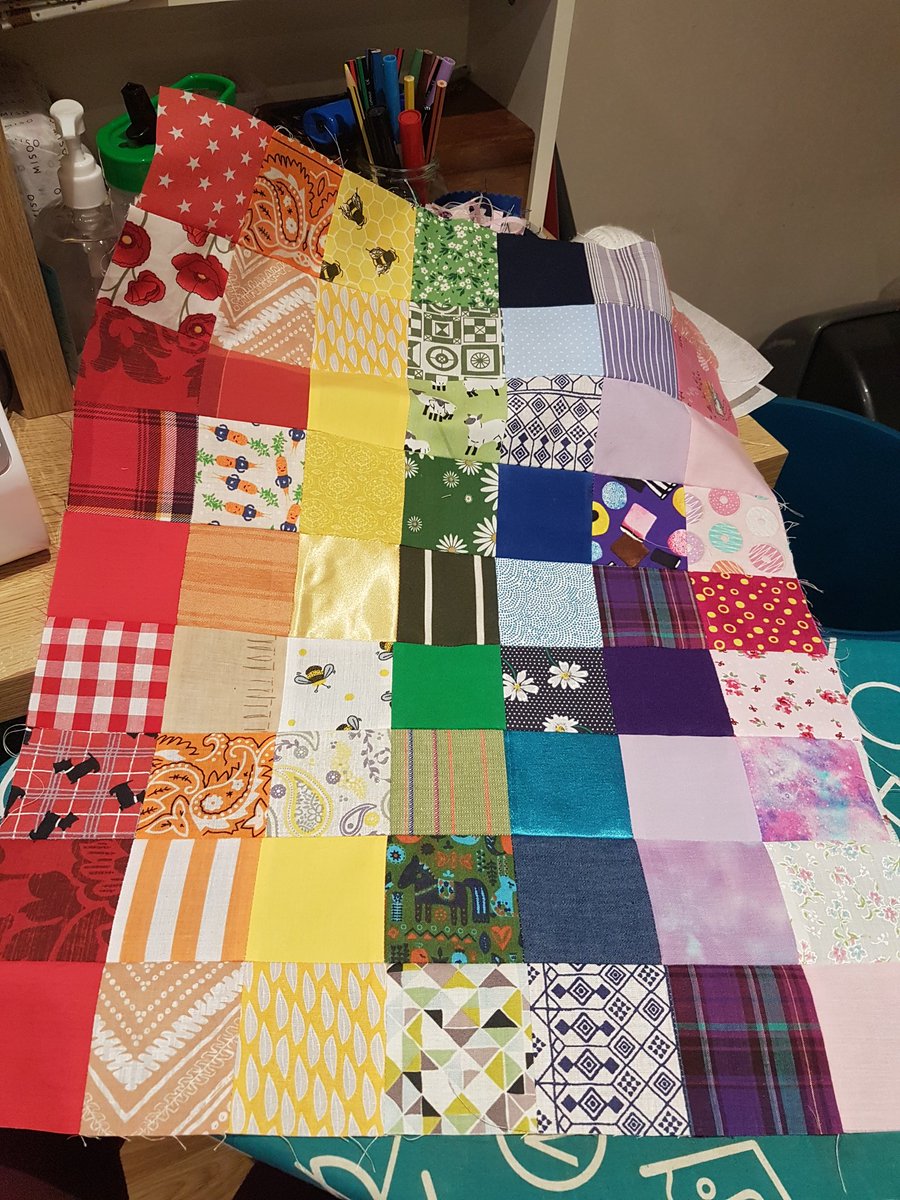 patch_happiness's tweet photo. #rainbowmadness at the APOH desk today as a gorgeously bright #messengerbag comes together. Can't wait to send this one off to it's home in #arizona! 

#apatchofhappiness #shopsmall #gifts https://t.co/PLushIn9KQ