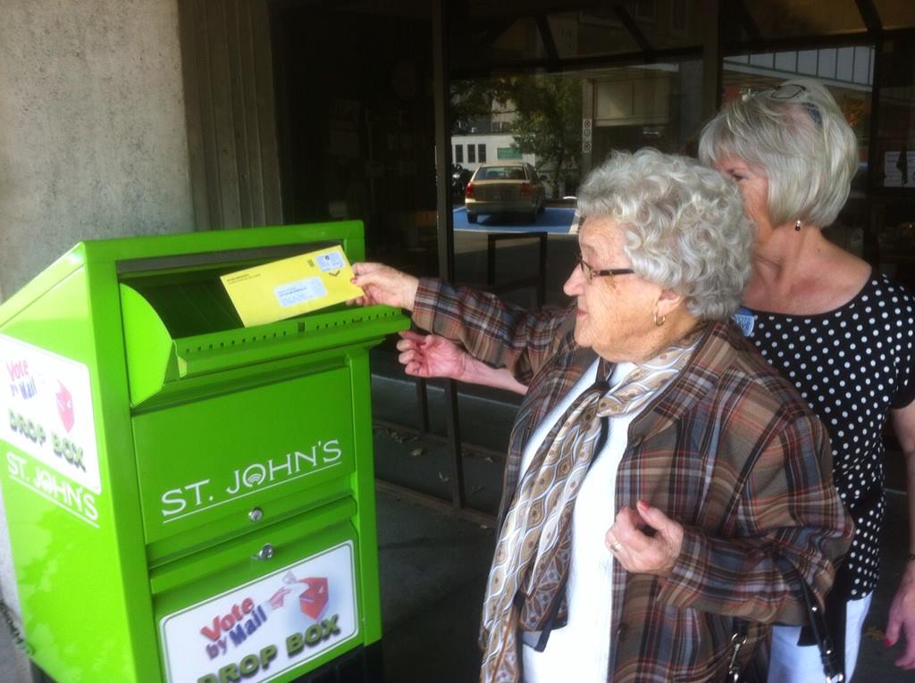 DaveLaneTweets's tweet photo. Here’s my then-95-year-old nan casting her vote (for me, I’m sure 😅) back in 2013.

Follow her lead and get that ballot in the box! https://t.co/gRz05RTMsH