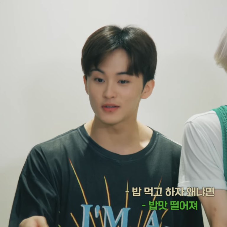 nct_closet_'s tweet image. 💚The Rainy Night | Stick Together 마크 옷 정보💚

브랜드: CHANCECHANCE (챈스챈스)
제품명: DREAMER T-SHIRT
가격: 63,000원

29CM : 29cm.co.kr/product/114324…

#마크 #MARK #NCT #NCT127 #NCTDREAM #NCTU #Stick_Together #NCT127_Sticker #Sticker