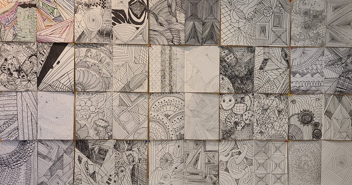 HMS__ART's tweet photo. Constructional vs Expressive Lines. GREAT work art 1! 

#hms #proudtobeabronco #art #lineart #artclass #hmsart https://t.co/4vvnN9IB8Q