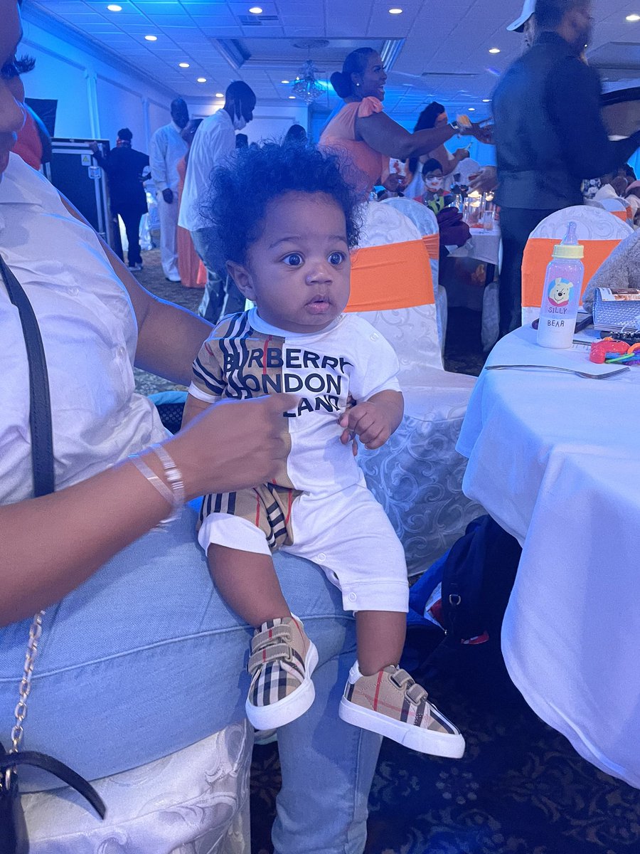 pineappleveee's tweet image. My baby getting so big . He 7 months now 🥺