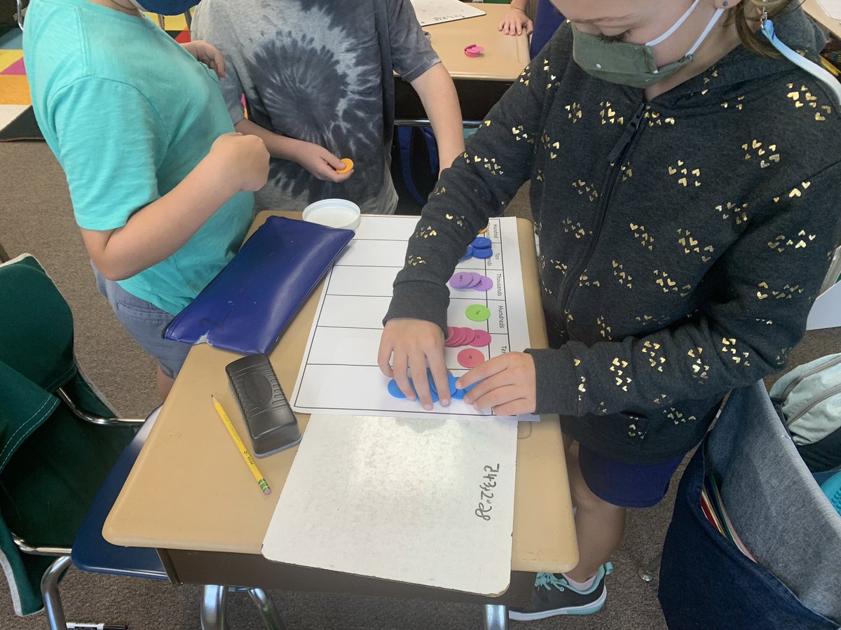 Mrs Griffin tweet media