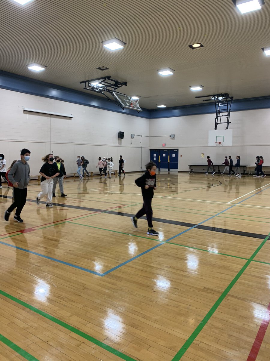 wdsgradesix's tweet photo. Terry Fox training is well underway! Building our endurance for the big run on Friday. #terryfoxrun #terryfox #wdsgrade6 #wds #cbephysicaleducation https://t.co/nrfKzHUQcJ