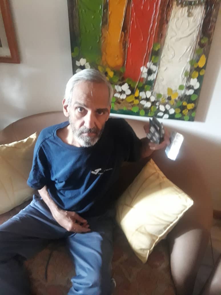 Yajairalejandra's tweet image. Desaparecido.
Urgente.
Este Señor es el papá de mi único hijo Daniel.
Desde el Lunes nadie sabe nada de él. 
Tiene secuelas de un doble ACV hemorrágico y está sin identificación alguna.
Nombre: Liber Espinoza
C.I.5966245
Por favor. 
Su hijo Daniel está muy triste. 
0412-9999351.