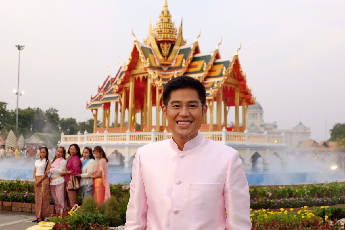 Palrak's tweet photo. 🎉🎁🎂🍰HBD พี่ป๋อม-ร.ท.ปรีชาพล พงษ์พานิช @PreechapholP อดีตหัวหน้าพรรคไทยรักษาชาติ (ทษช.) ครับ https://t.co/ZGQ6lxw0Xg