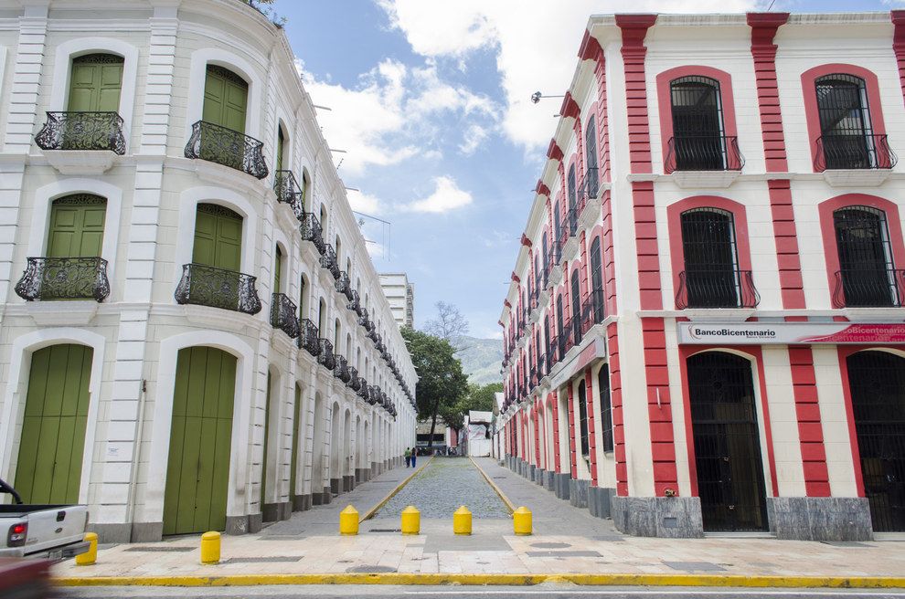 CajaMusical_'s tweet photo. El centro histórico de Caracas en algunas imágenes 2🧵 https://t.co/6h4zQCVdAv