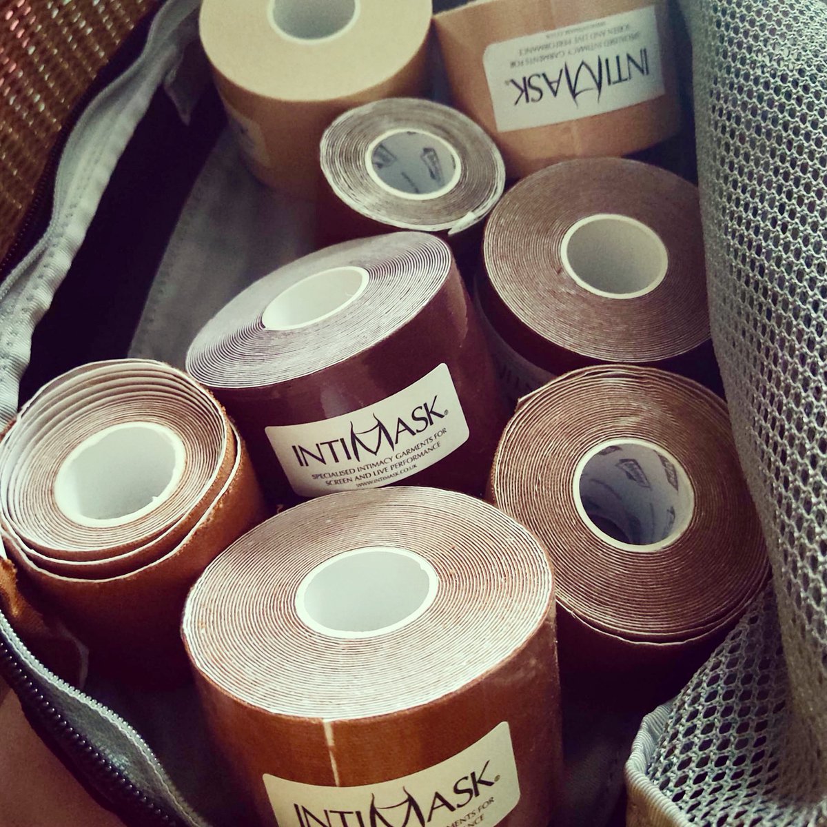 INTIMASK tweet media