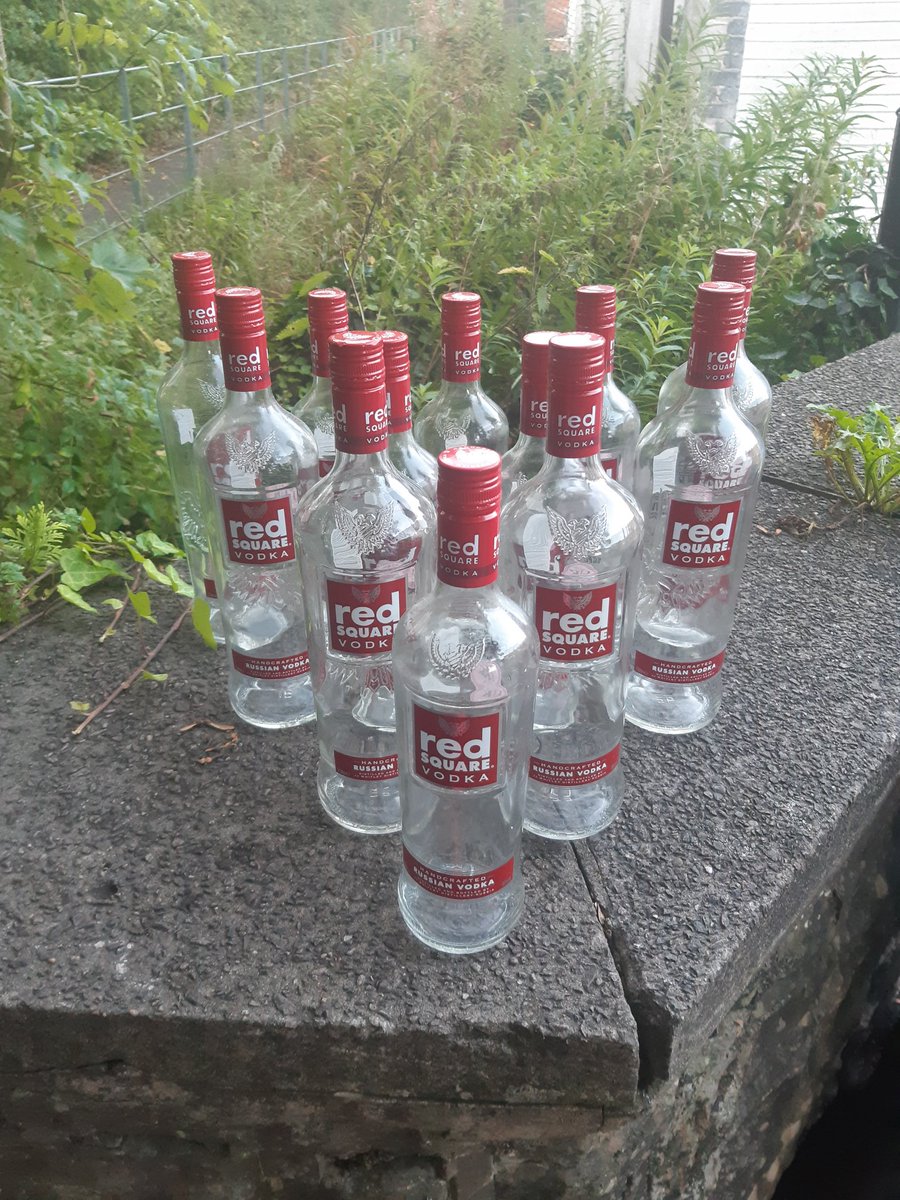 It's always going to be a funny morning when you start with Vodka skittles
#lovewhereyoulive