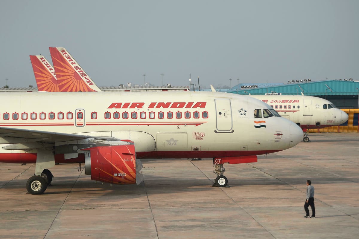 travelobiz's tweet photo. Tatas, SpiceJet Founder Ajay Singh Submit Financial Bids For Air India Sale

#AirIndia #AirIndiaDisinvestment #AirIndiaSale #AjaySingh #FinancialBids #Spicejet #TataSons

https://t.co/dKnWoRyLZu https://t.co/5K1JCBPnta