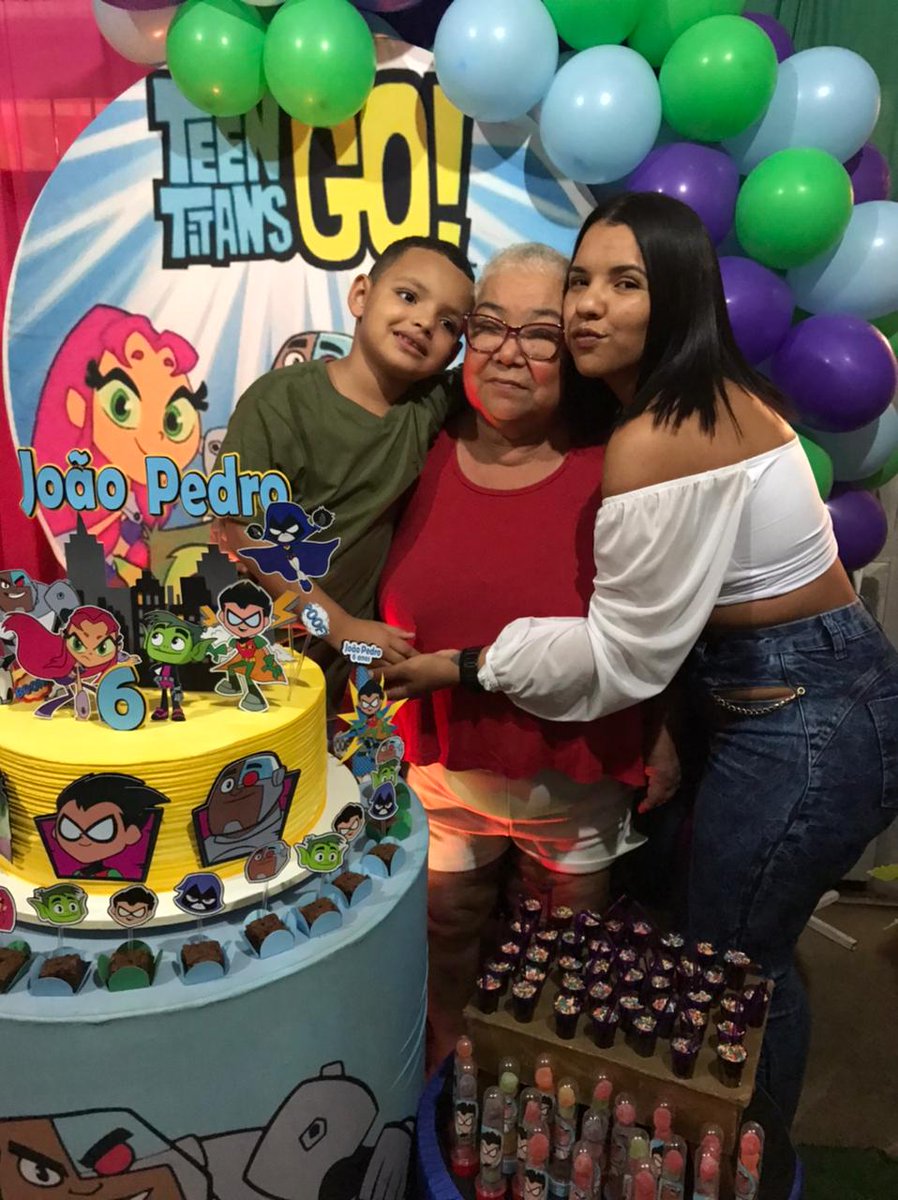 jprenata5's tweet photo. Nada apaga nossas lembranças e ninguém tira de mim a falta que você me faz. Minha saudade é eterna e des de que você partiu ficou em mim um vazio enorme! 👵😭❤🥀 https://t.co/o3V7HrvFd0