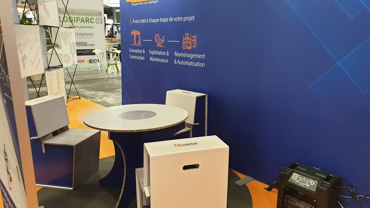 actiondesignfr's tweet photo. Les salons reprennent 🎉 ! ... et ça repart avec la création, réalisation et montage du Stand Qualidal par Actiondesign, sur le Salon International des Transports et  de la logistique #SITL à Porte de Versailles ! #standiste #SITL21 https://t.co/zYrvOthKrt