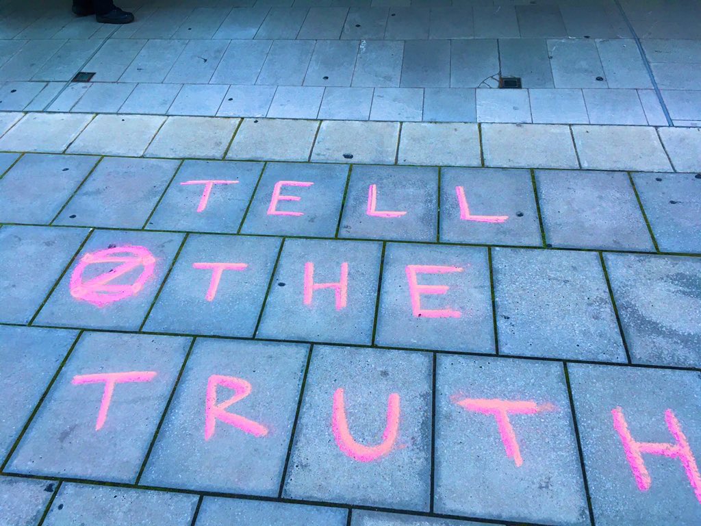 DemOnTheStreets's tweet photo. @TheScottLove @MichaelEMann Yes. Essential reading. Both challenging and galvanising. Time to fight back against the #inactivist disinformation campaign.
🔴#IdeasLyingAround
🌏#DemocracyOnTheStreets
🌎#ConnectTheDOTS
🐛🦋 https://t.co/Xd9DobrlmM
