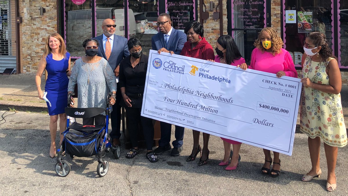 PhillyCDCs's tweet photo. Thrilled to be out on Stenton Avenue in West Oak Lane celebrating #NPI with our Board Pres. Maria Gonzalez, @PHLCouncil, and @PhiladelphiaGov. These funds will be an historic investment in an #EquitablePhilly, and we're excited to see ALL neighborhoods rise with these funds. https://t.co/gd07yBnZ6G