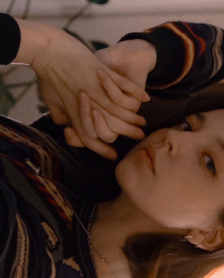 hycpe's tweet image. Just start a new life with new character as 𝐀𝐧𝐠𝐞𝐥𝐢𝐧𝐚 𝐃𝐚𝐧𝐢𝐥𝐨𝐯𝐚. Trying to expand my social circle so I do #openfollow for Western Rps. Kindly help me by retweeting this tweet to get a follow.