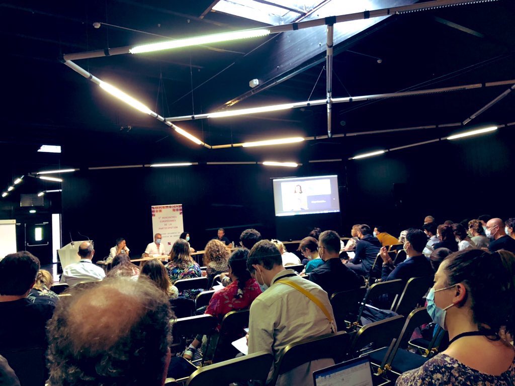 Témoignages sur l’interpellation citoyenne.
On mesure la difficulté de créer un dispositif qui permette à la fois de :
⁃recueillir les attentes de citoyens non organisés
⁃s’assurer de la dimension collective de ces attentes 
⁃y donner suite dans un cadre légitime &amp; légal