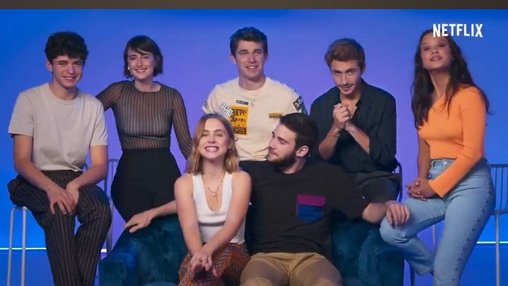 adss99_'s tweet photo. Este ya los amooooo 🥰🥰🥰🥰🥰

Pd: admiramos como Julio mira a clara 🥲🤭 esto viene💖🙀🙈🙊

@Arix05 #atdmvnetflix https://t.co/2vhvvJcgcv