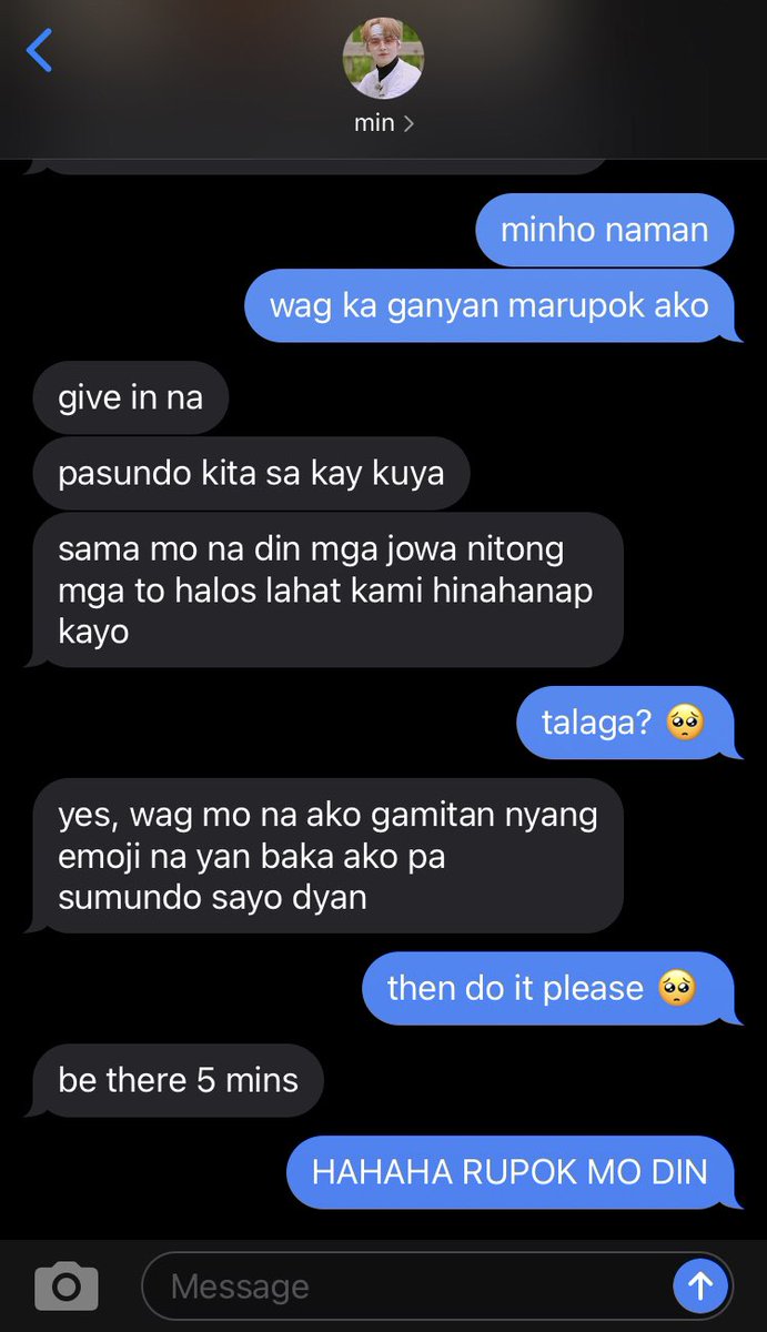 skizficz's tweet photo. your clingy jowa

— lee know one tweet au https://t.co/XISopnN21b