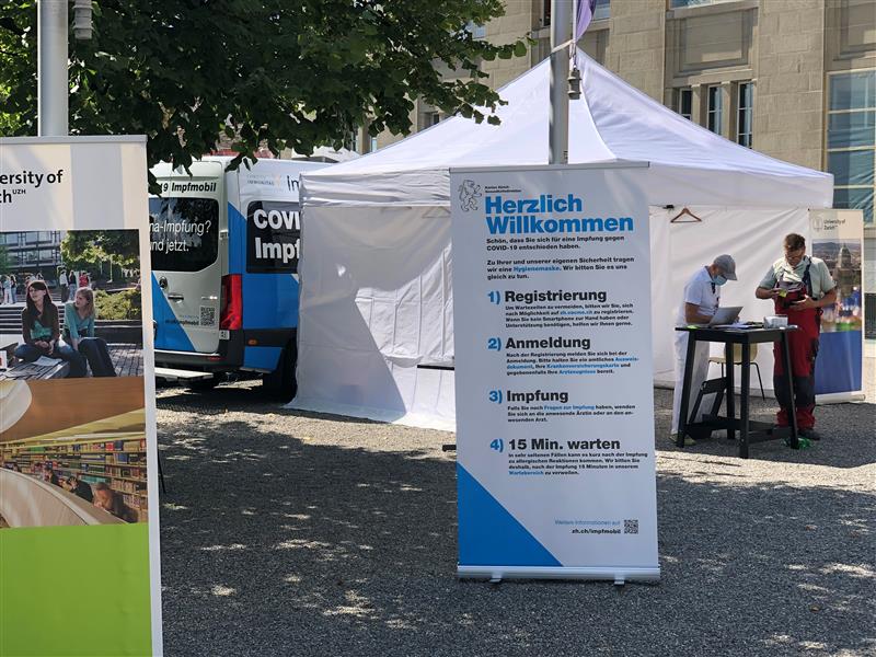 The vaccination bus is on tour again: From 20 September to 29 August 2021, it will visit various UZH and <a href="/ETH_en/">ETH Zurich</a> sites for easy walk-in vaccinations. 

Schedule, locations and what to bring:
uzh.ch/cmsssl/en/abou…