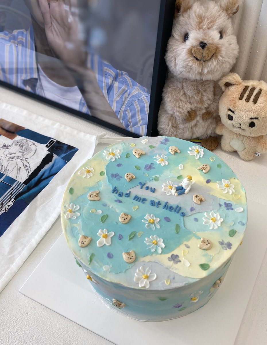 2021HANDAY's tweet photo. 4일 간의 생일 이벤트가 무사히 끝났습니다. 부족했지만 많이 와주셔서 같이 지성이 생일 축하해주셔서 감사해요🐹🎉 
지성이를 좋아하는 마음 하나하나가 한 공간에 모여 더 큰 행복과 따뜻함을 느끼게 된 것 같아요🥰 이벤트에 도움 주신 모든 분들께 감사합니다. 지성아 다시 한번 생일축하해💗 https://t.co/zBBMFJt1MS