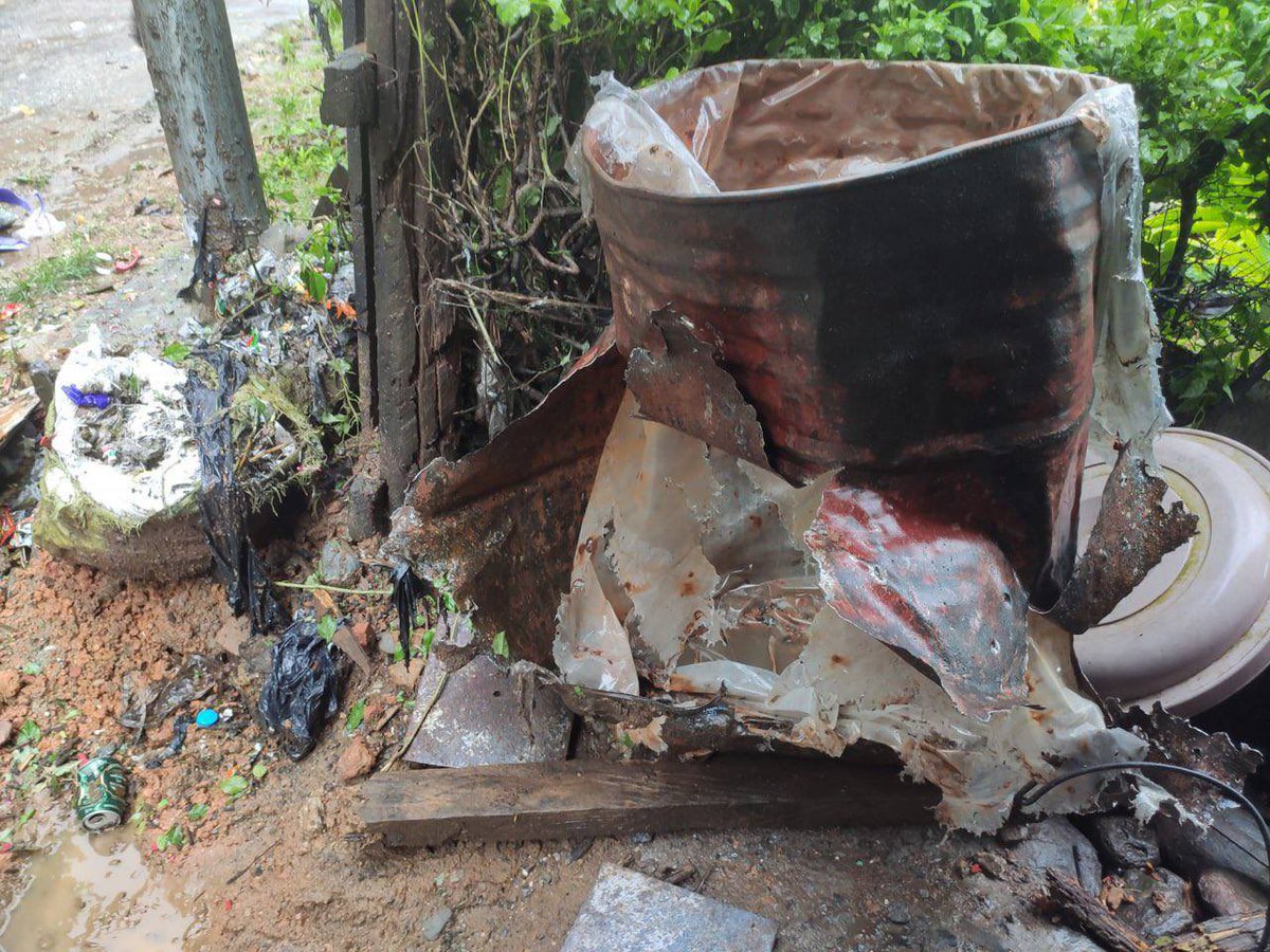 8 heavy artilleries fell off at Civilians' areas, near Electricity office, Economic Bank &amp; nearby houses in KanPatLat city,Chin State during clash b/t SAC &amp; CDF_KanPatLat since 7AM on Sep 15.  #Sep15Coup  #AcceptNUG_RejectMilitary  #WhatsHappeningInMyanmar