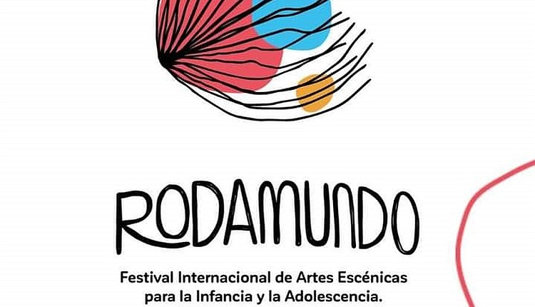 EfectoMariposaR's tweet photo. #HOY “Siestita de armadillo”, una de las canciones que integran el proyecto ¿Cómo duermen los animales del Uruguay?, libro-disco ilustrado con poemas, dibujos y canciones sobre los hábitos de sueño de nuestra fauna autóctona. Se presenta en el Festival #Rodamundo, el 23 y 24/09🧵 https://t.co/U6i9j3xeHM