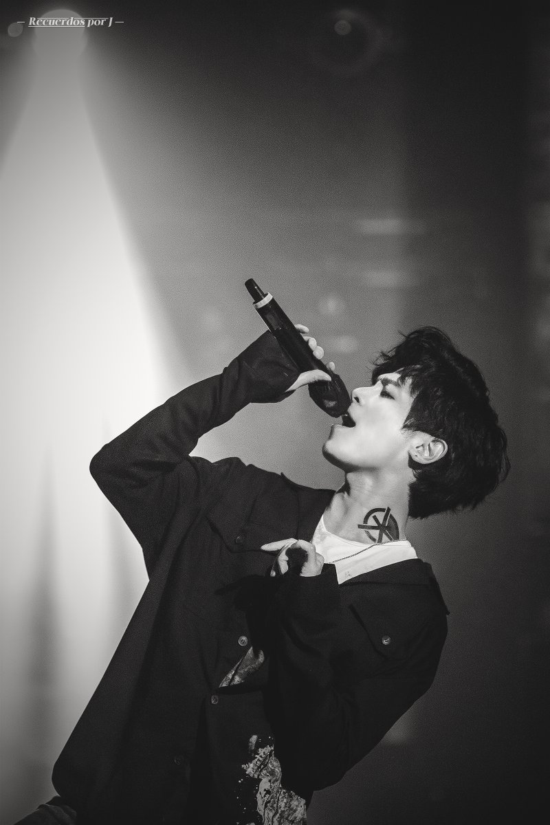 210915 뮤지컬 트레이스 유

구본하 / 박규원 배우

끝도 없는 어두운 세상
한 줄기 빛이 있다면
그건 바로 내 앞의 너야