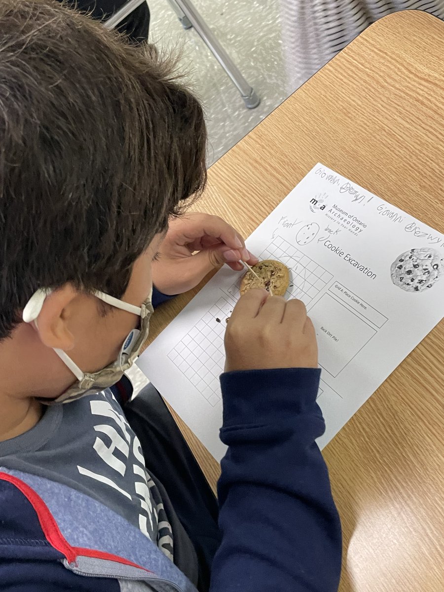 FPMS_D91's tweet photo. We have some smart cookies in 6th Grade!
S.S. classes are stepping into an archeologist's shoes to learn the process of excavating ancient artifacts - using chocolate chip cookies! Sweet!!!
#D91Learns #WeareFPD91 #FPD91proud #D91Connects #socialstudies #archeology https://t.co/MQxnH3ijx1