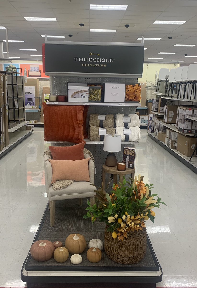 Amanda Arnold tweet media